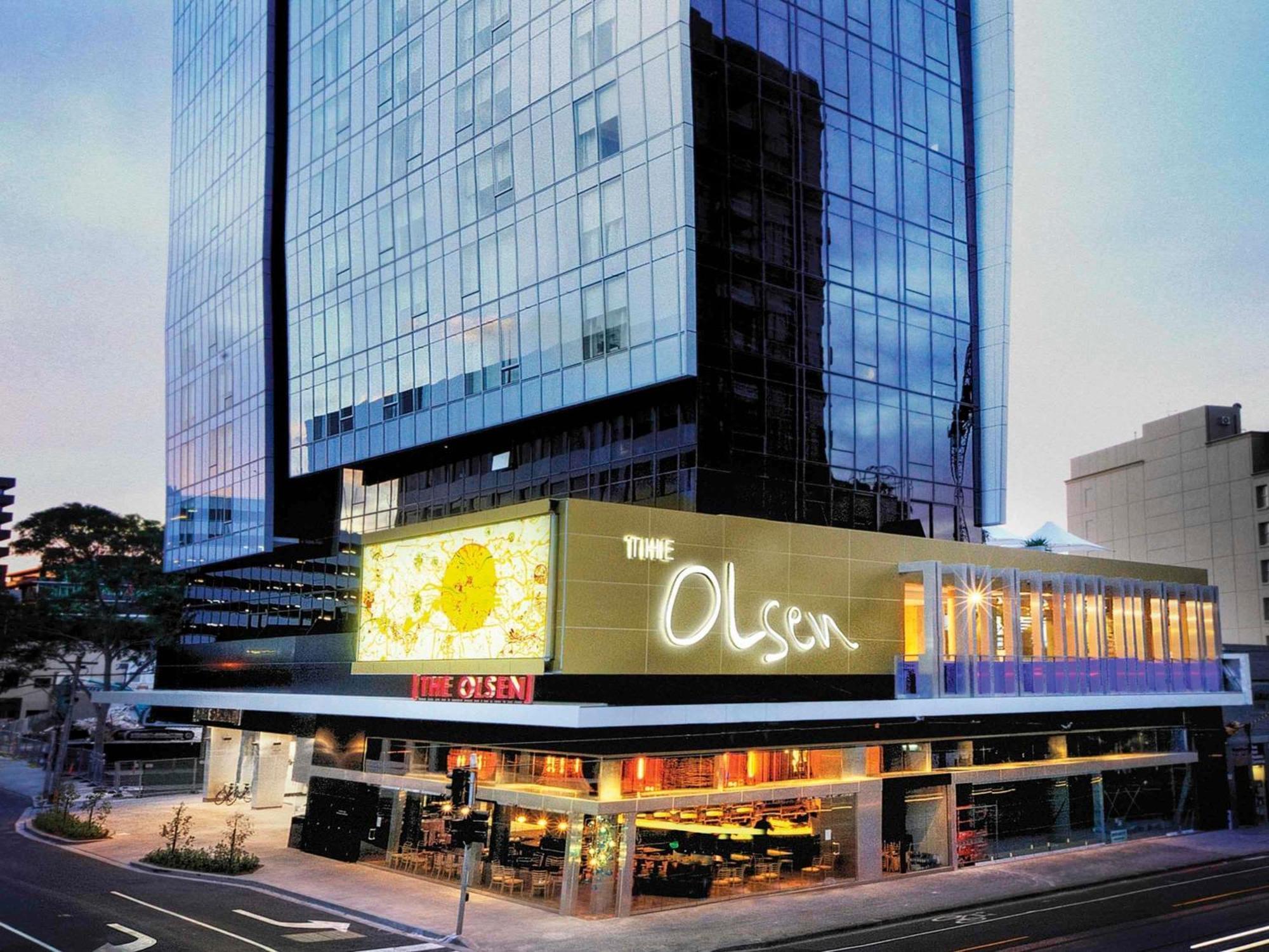 The Olsen Melbourne Art Series — Photos 3